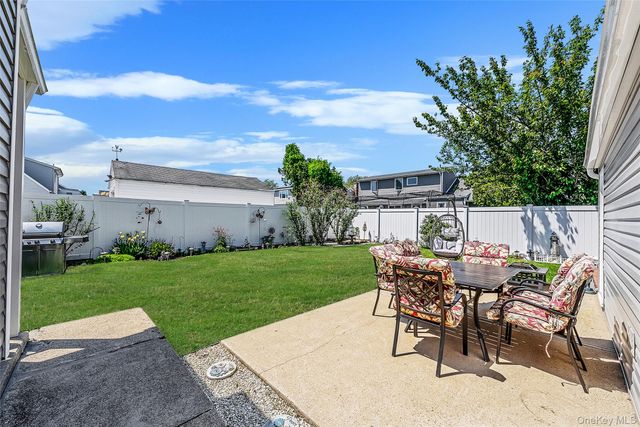 217 Stephen Street, North Bellmore, NY 11710