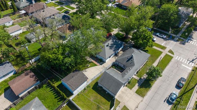 7411 N Vernon Street, Dearborn Heights, MI 48127