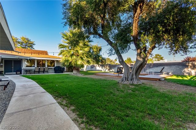 5710 Madre Mesa Drive, Las Vegas, NV 89108