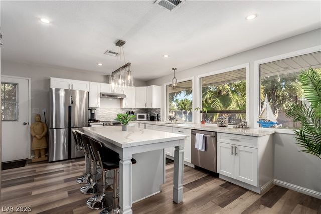 5710 Madre Mesa Drive, Las Vegas, NV 89108