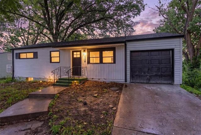 7305 E 86TH Street, Kansas City, MO 64138