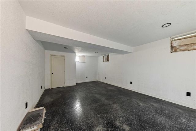 7305 E 86TH Street, Kansas City, MO 64138