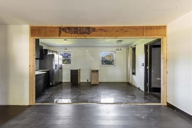 7305 E 86TH Street, Kansas City, MO 64138