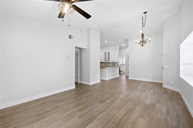 5100 BURCHETTE ROAD 2000, Tampa, FL 33647