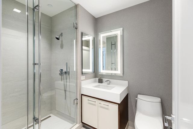 1 Dalton St 3801, Boston, MA 02115