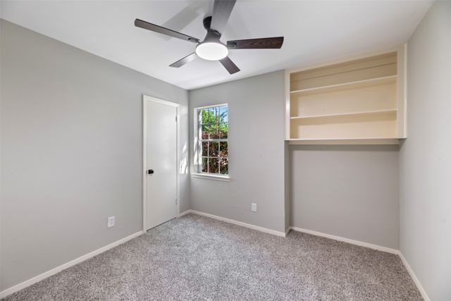 617 NW Newton Drive, Burleson, TX 76028