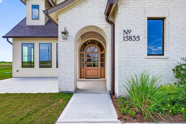 15835 County Road 268, East Bernard, TX 77435