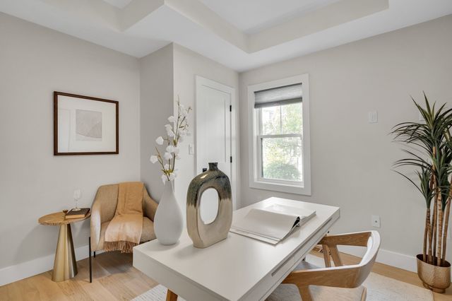 17 College Hill Road 1, Somerville, MA 02144