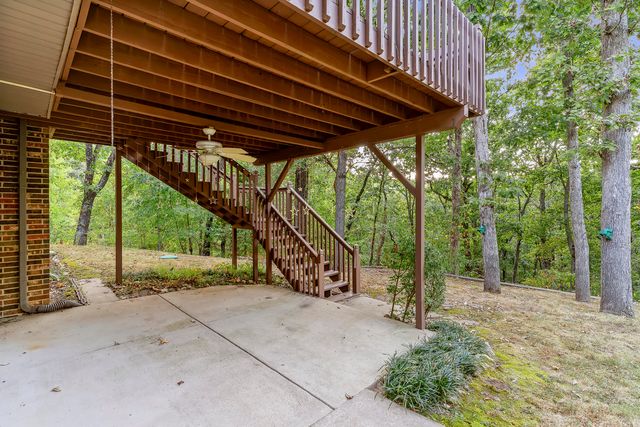 995 S Stanford Drive, Rogersville, MO 65742