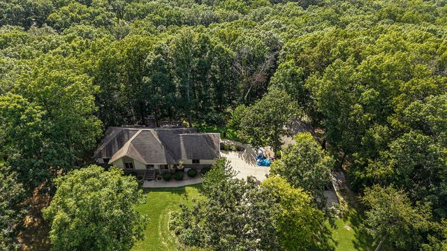 995 S Stanford Drive, Rogersville, MO 65742
