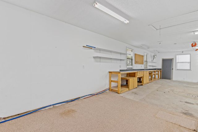 995 S Stanford Drive, Rogersville, MO 65742