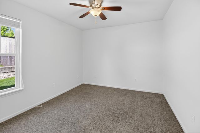 5105 GRAYLING CT, Columbia, MO 65203