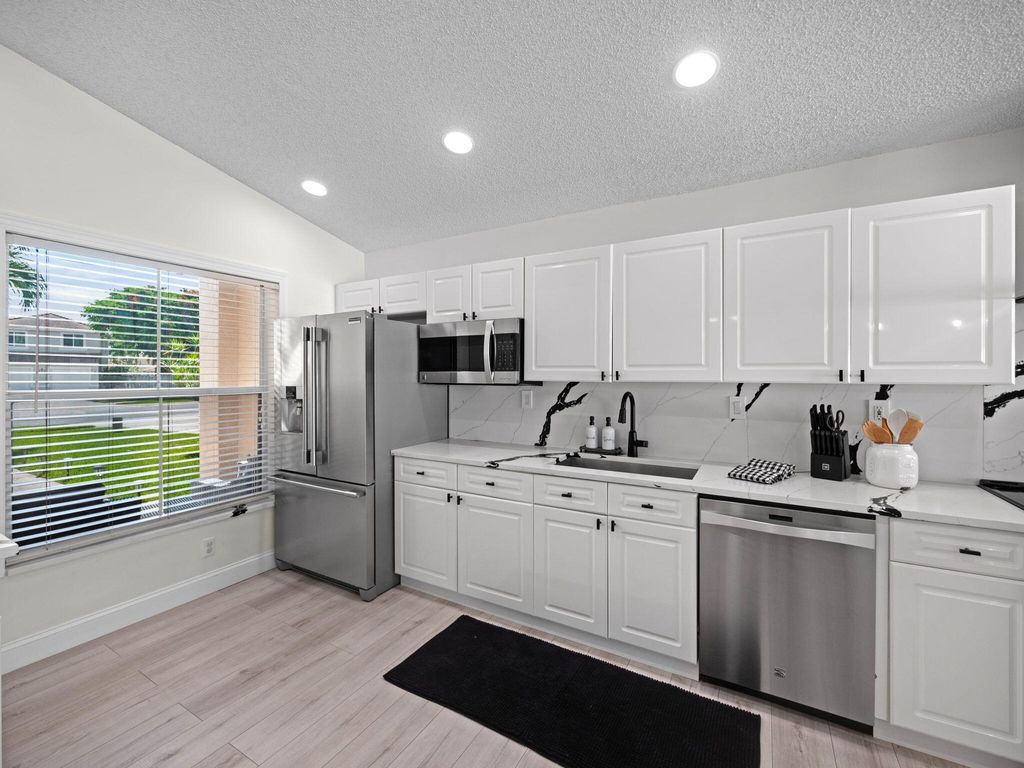 6344 Barton Creek Circle, Lake Worth, FL 33463