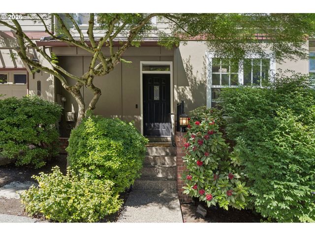 2371 Nw BURKHART Dr, Portland, OR 97229