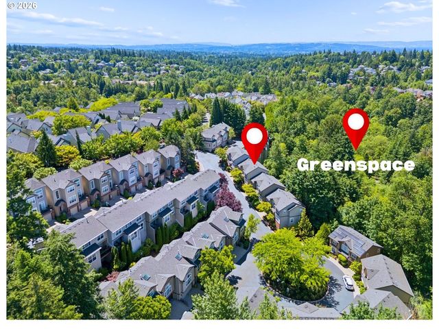 2371 Nw BURKHART Dr, Portland, OR 97229