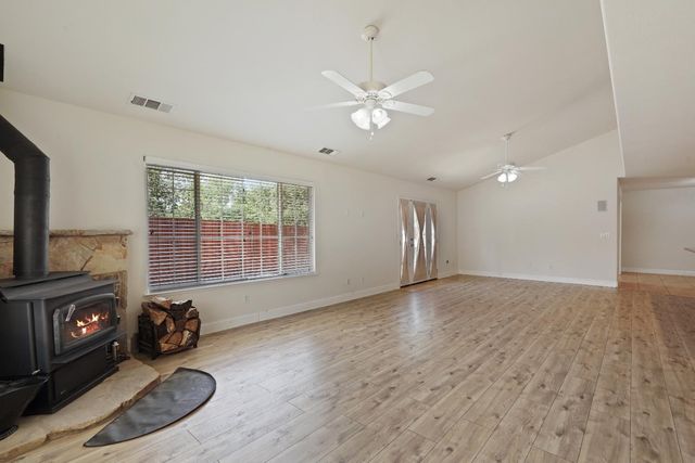 8760 Greer Way, Valley Springs, CA 95252