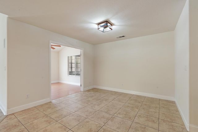 8760 Greer Way, Valley Springs, CA 95252