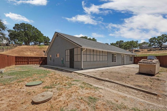 8760 Greer Way, Valley Springs, CA 95252