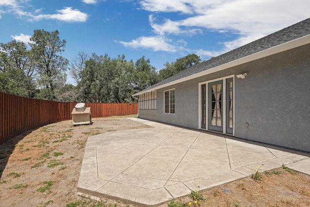 8760 Greer Way, Valley Springs, CA 95252