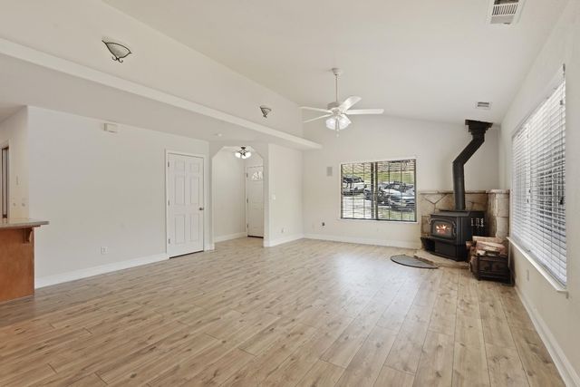 8760 Greer Way, Valley Springs, CA 95252