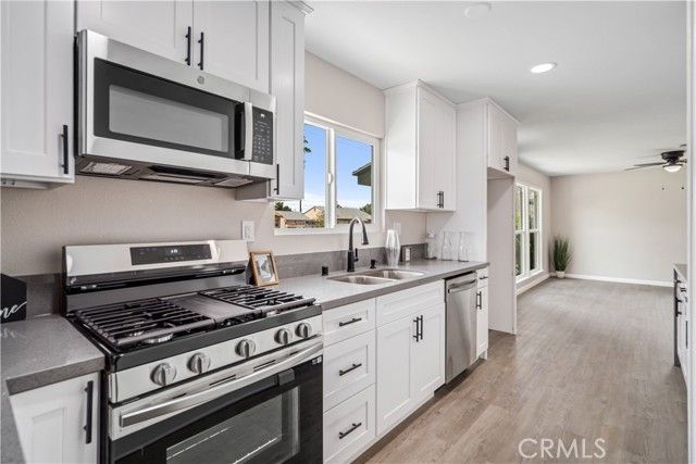 38642 Jacklin Avenue, Palmdale, CA 93550