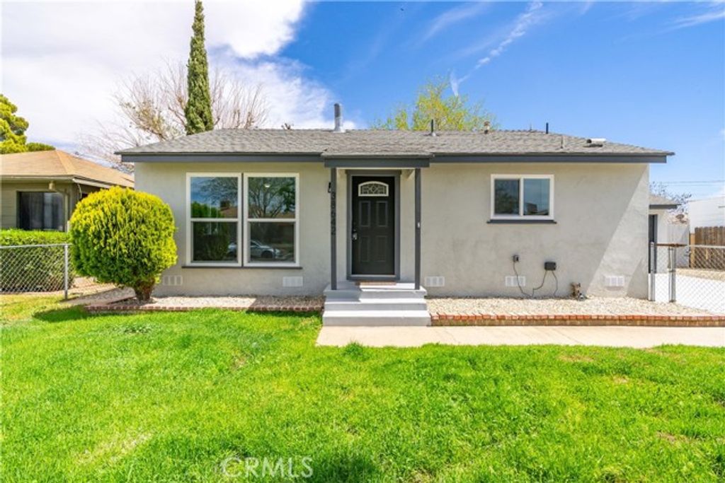 38642 Jacklin Avenue, Palmdale, CA 93550