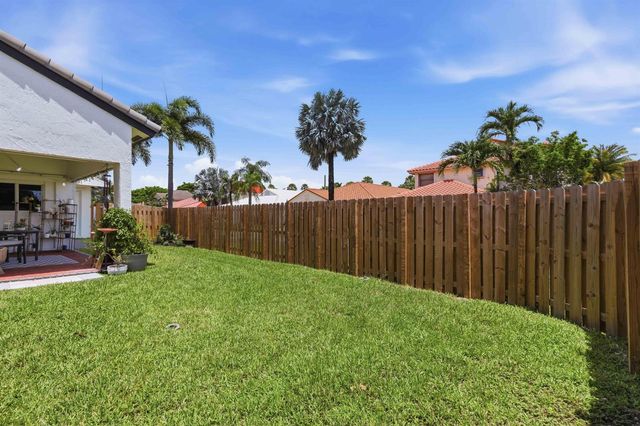 6020 Swinden Lane, Davie, FL 33331