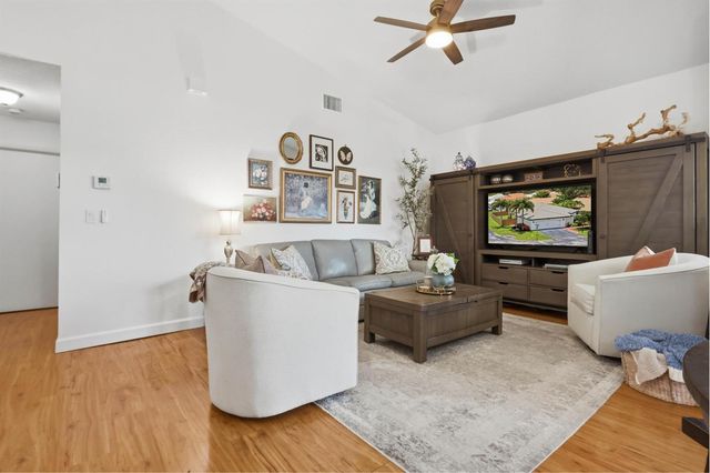 6020 Swinden Lane, Davie, FL 33331