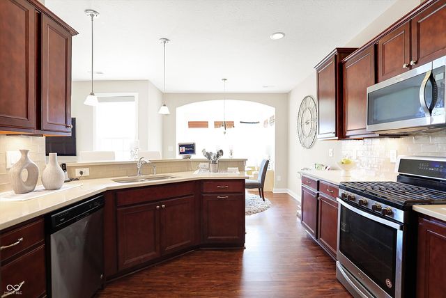 7547 Starkey Court, Indianapolis, IN 46278