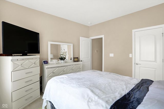 7547 Starkey Court, Indianapolis, IN 46278