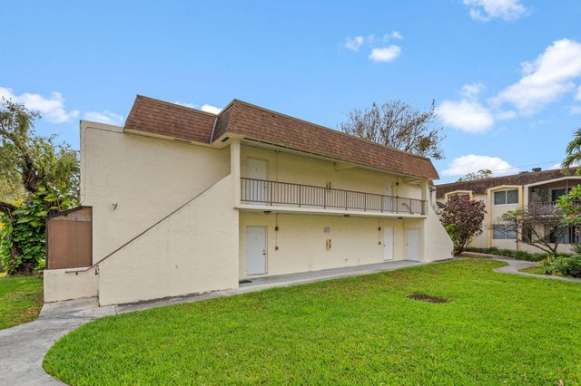 7831 SW 56th Street 112b, Miami, FL 33155