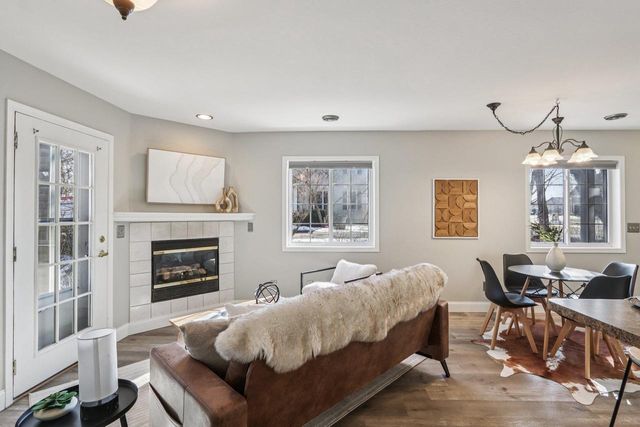 123 Waverly Drive, Cambridge, WI 53523