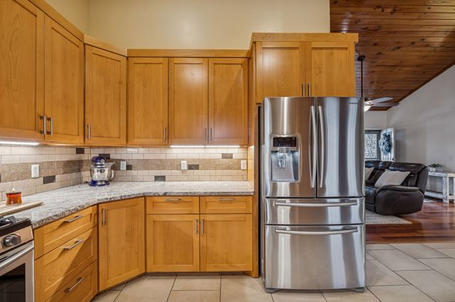 9200 Dobbs Cemetery Rd, Baxter, TN 38544