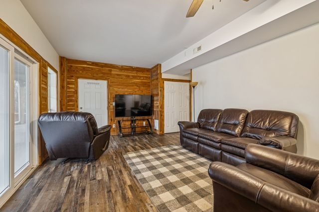 9200 Dobbs Cemetery Rd, Baxter, TN 38544