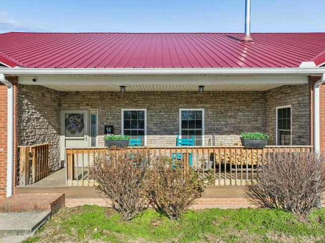 9200 Dobbs Cemetery Rd, Baxter, TN 38544