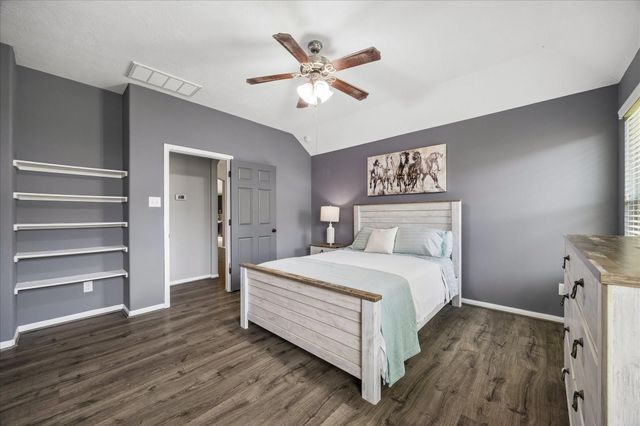 5931 Wildbriar Lane, Richmond, TX 77469