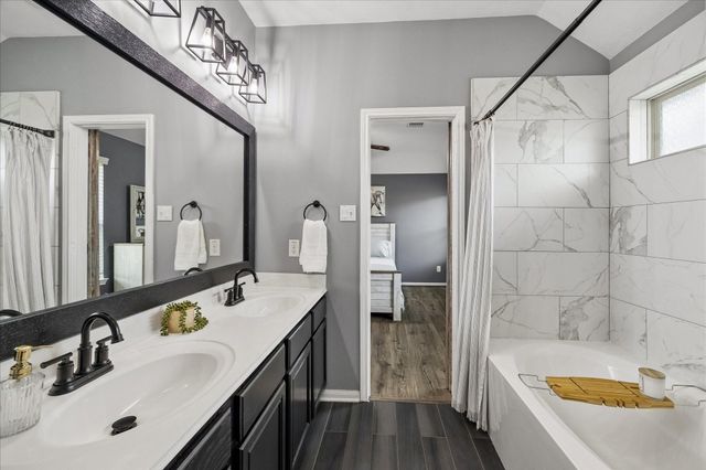 5931 Wildbriar Lane, Richmond, TX 77469