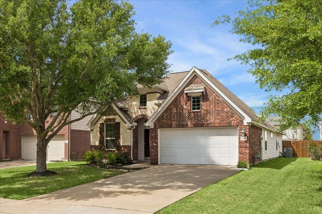 5931 Wildbriar Lane, Richmond, TX 77469