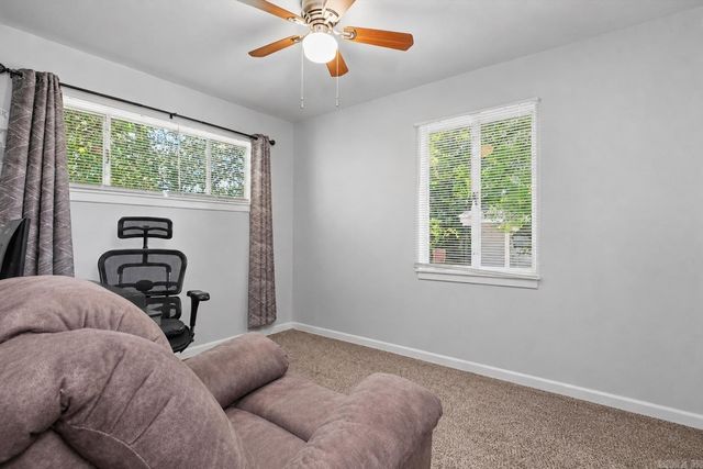 37 Barbara Dr, Little Rock, AR 72204
