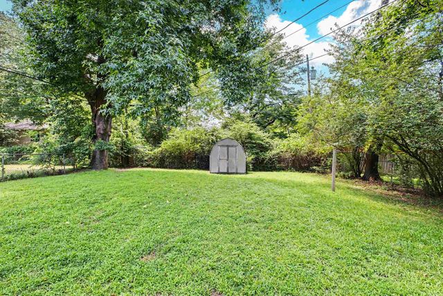 37 Barbara Dr, Little Rock, AR 72204