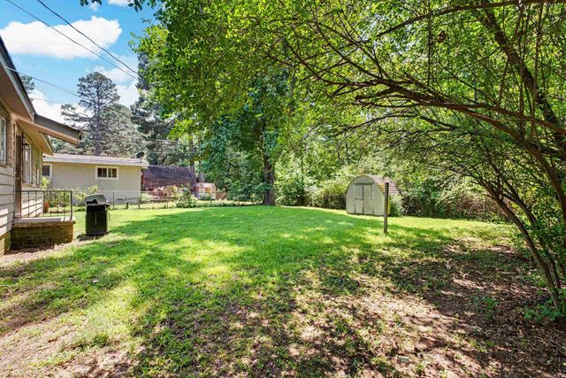 37 Barbara Dr, Little Rock, AR 72204