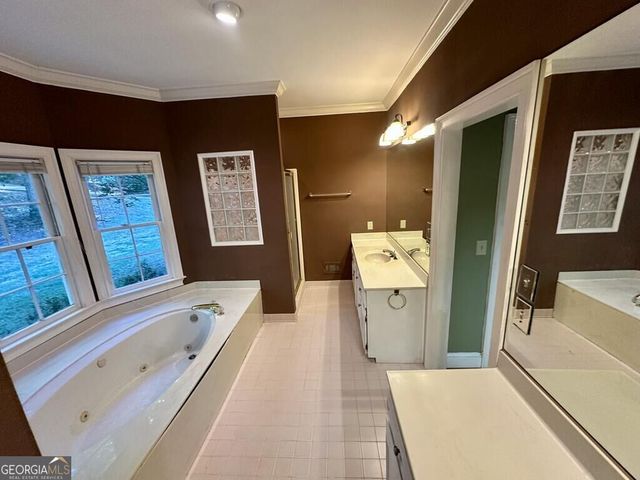 4705 Riversound Drive, Snellville, GA 30039