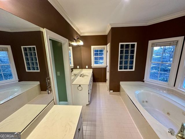 4705 Riversound Drive, Snellville, GA 30039