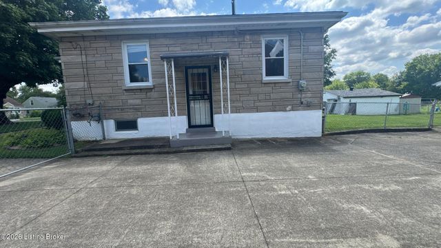 5324 Tahia Dr, Louisville, KY 40216