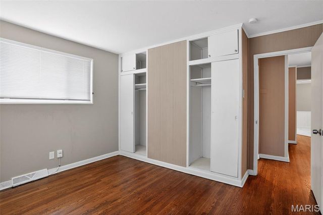 2201 Hollis Drive, St Louis, MO 63136