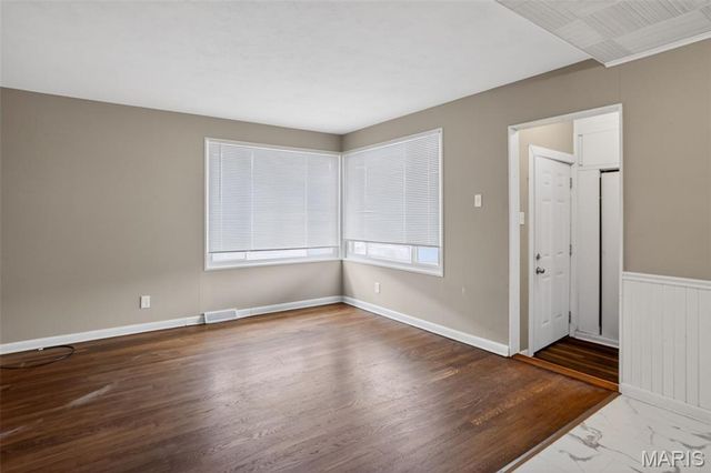 2201 Hollis Drive, St Louis, MO 63136