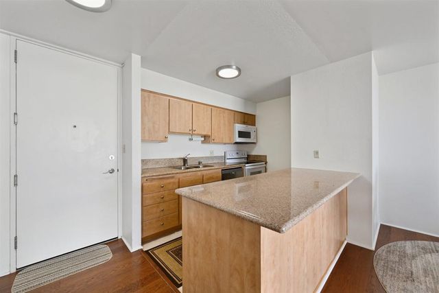 1830 Avenida Del Mundo 1112, Coronado, CA 92118