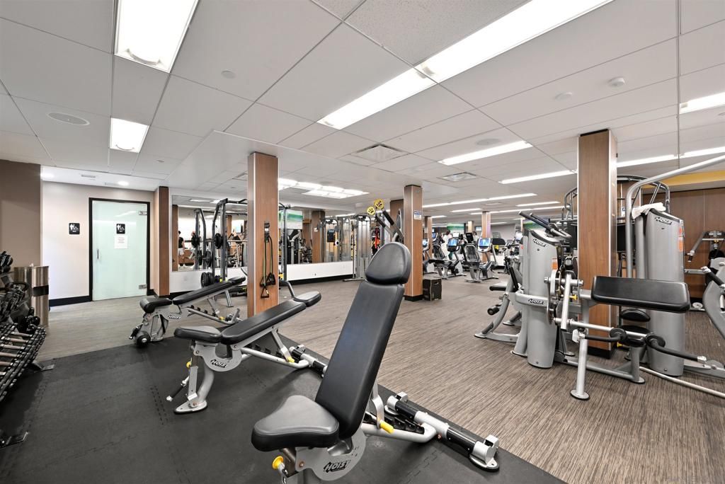 Image 24 of property listing at 1830 Avenida Del Mundo 1112, Coronado, CA 92118