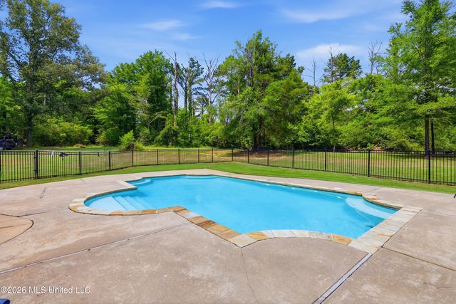 5570 Williamson Road, Clinton, MS 39056