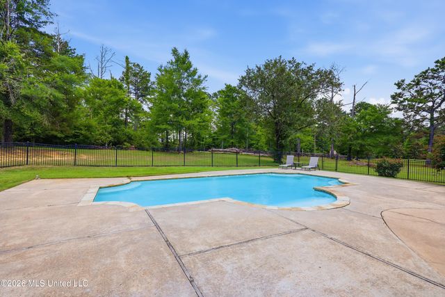 5570 Williamson Road, Clinton, MS 39056